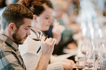 Learn from top winemakers, Master Sommeliers and national wine personalities at these engaging seminars, which explore what makes Washington State a world-class winegrowing region.